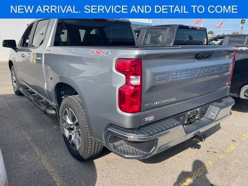 Used 2025 Chevrolet Silverado 1500 LT AWD/4WD image 3