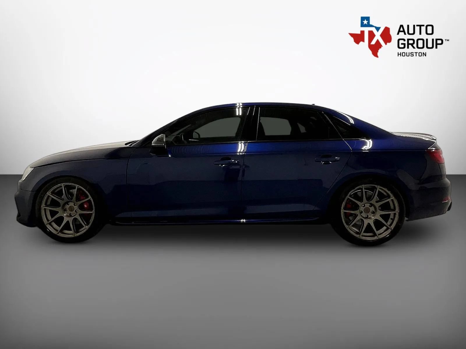 Used 2019 Audi S4 Premium Plus w/ Premium Plus Package AWD/4WD image 9