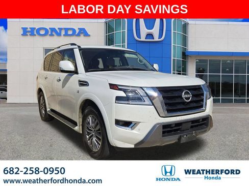 Used 2022 Nissan Armada SV w/ SV Appearance Package RWD image 1
