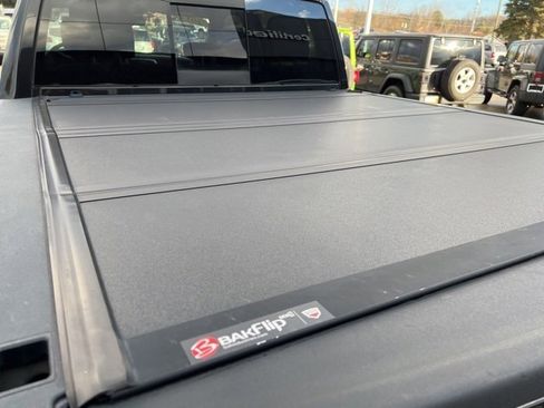 Used 2017 RAM 1500 Sport w/ Black Ram 1500 Sport Group image 12