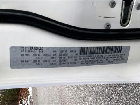 Used 2019 Jeep Compass Latitude w/ Cold Weather Group image 47