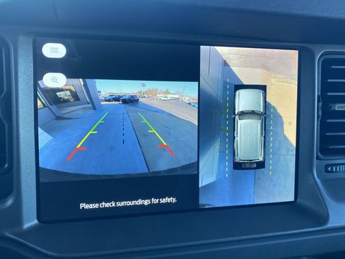 New 2025 Ford Bronco Badlands image 18