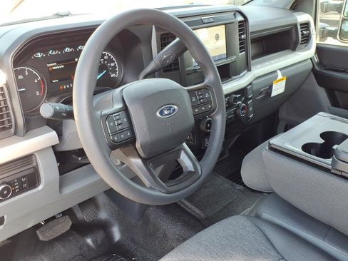 New 2026 Ford F350 XL w/ 360-Degree Camera Package AWD/4WD image 9