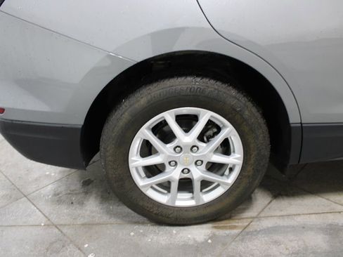 Used 2023 Chevrolet Equinox LT AWD/4WD image 37