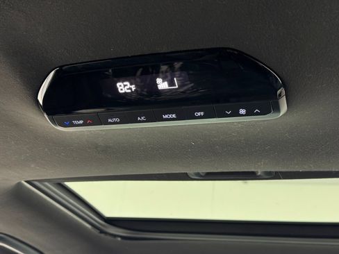 Used 2024 Kia EV9 GT-Line image 39