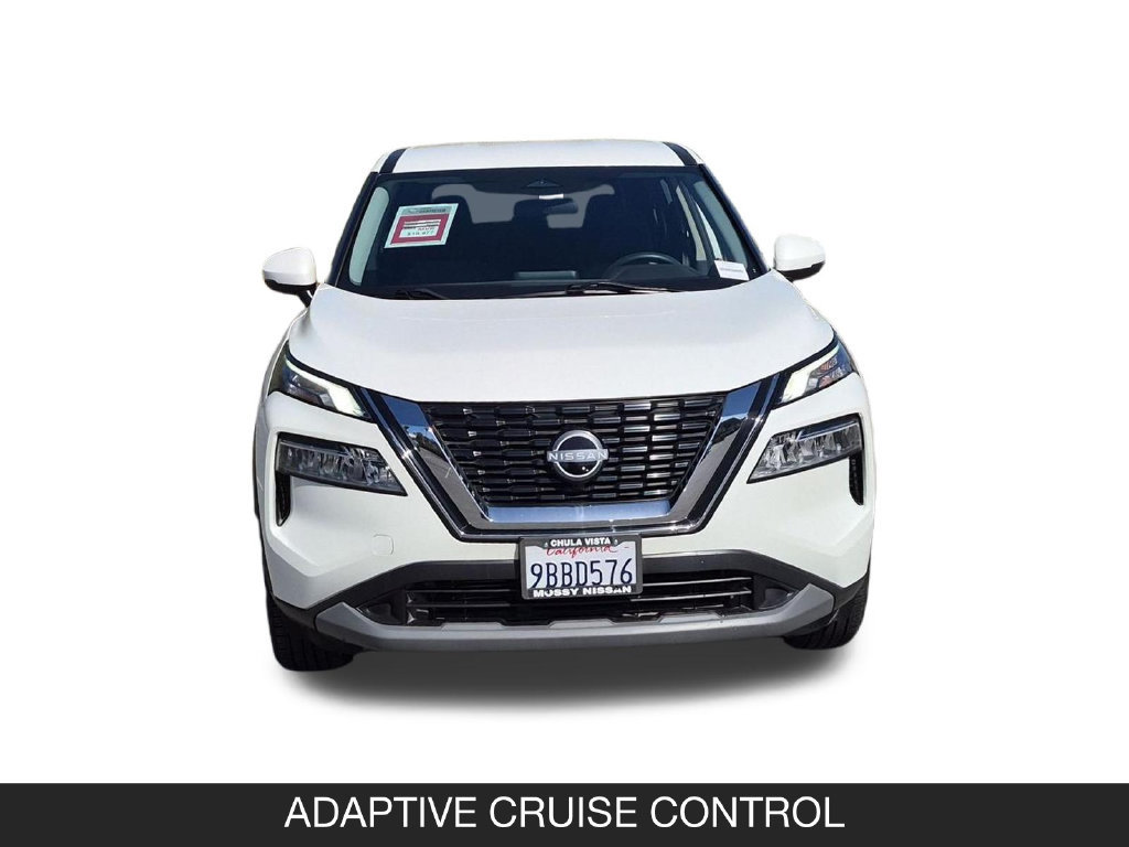 Certified 2022 Nissan Rogue SV FWD image 4
