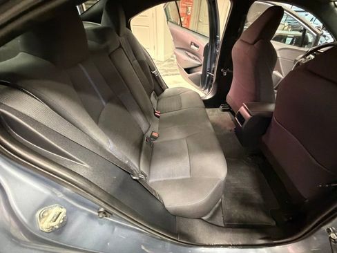 Used 2020 Toyota Corolla SE image 40
