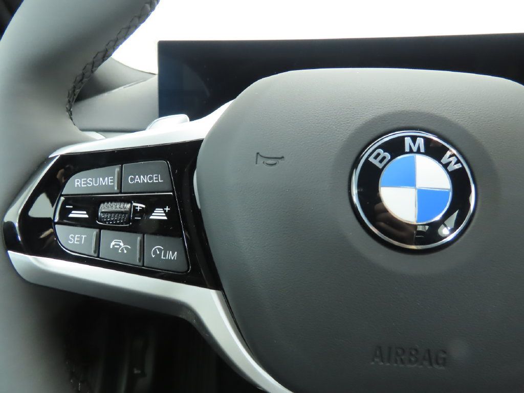 Used 2026 BMW 330i Sedan w/ Convenience Package RWD image 12