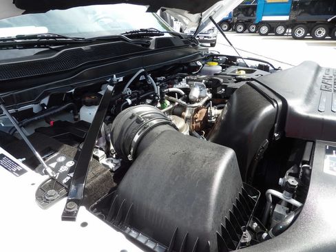 Used 2025 RAM 3500 Tradesman AWD/4WD image 43
