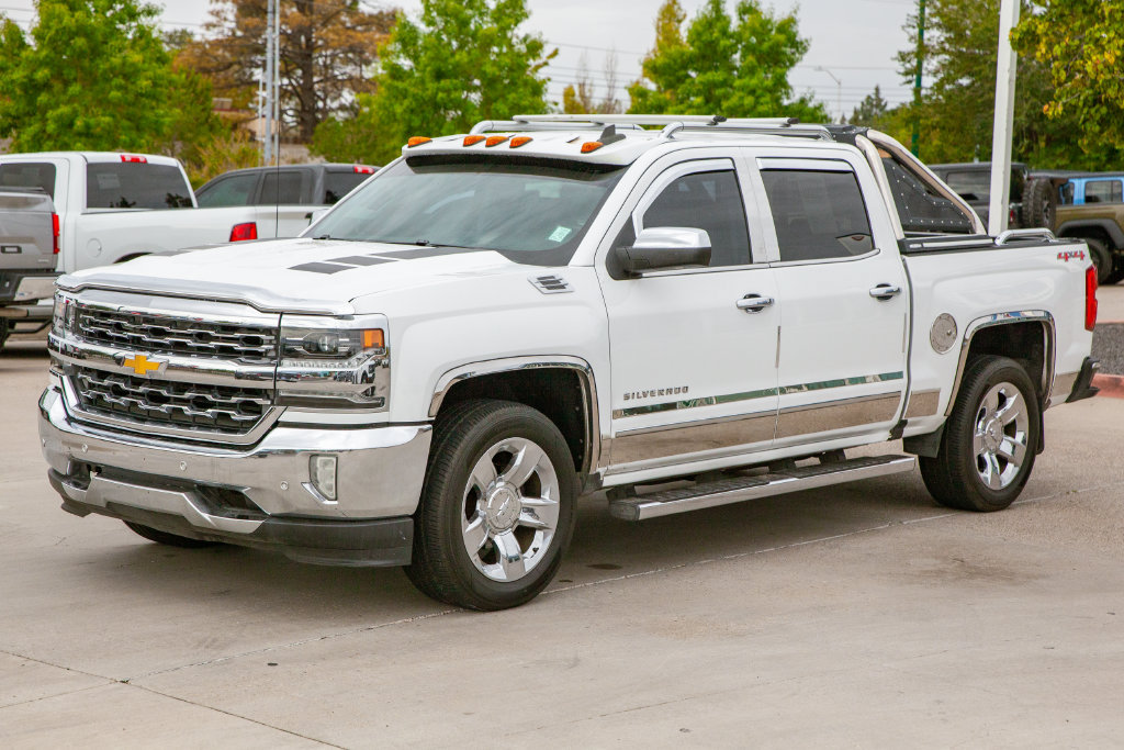 Used 2017 Chevrolet Silverado 1500 LTZ w/ Sport Package AWD/4WD image 9