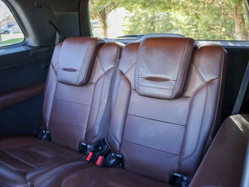 Used 2015 Mercedes-Benz GL 450 4MATIC image 21