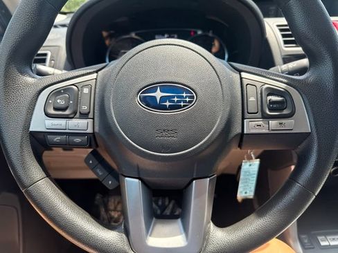 Used 2017 Subaru Forester 2.5i Premium AWD/4WD image 22