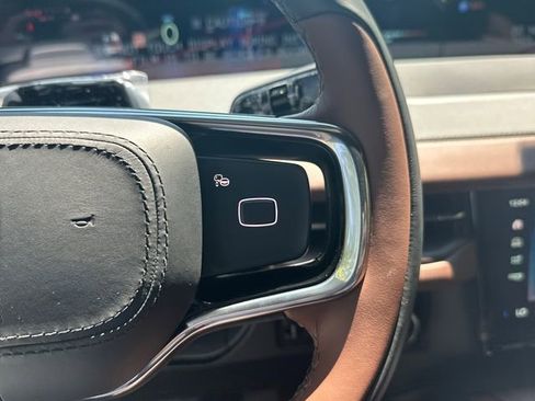 New 2026 Lincoln Navigator Reserve AWD/4WD image 24