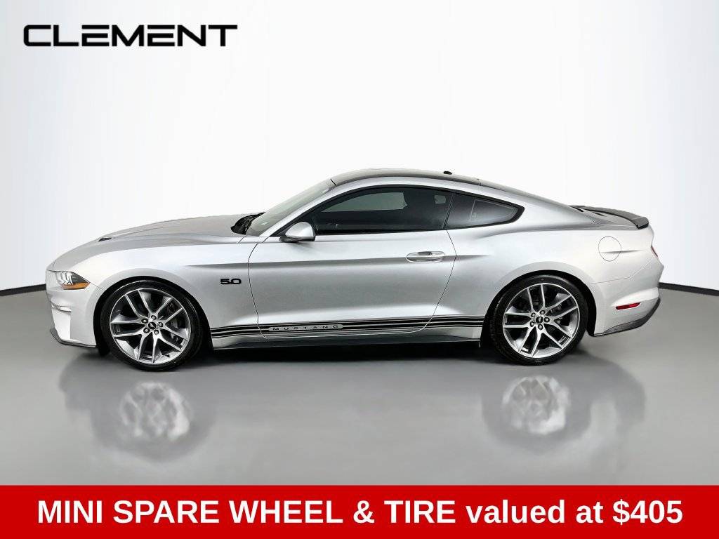Used 2019 Ford Mustang GT w/ Black Accent Package RWD image 4