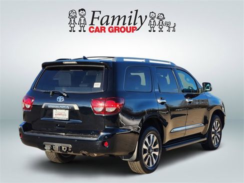 Used 2020 Toyota Sequoia Limited image 4