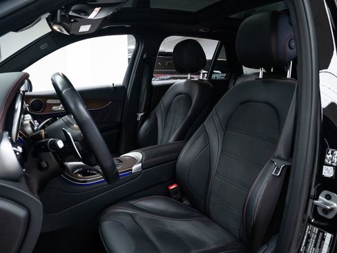 Used 2022 Mercedes-Benz GLC 43 AMG GLC 43 AMG image 17