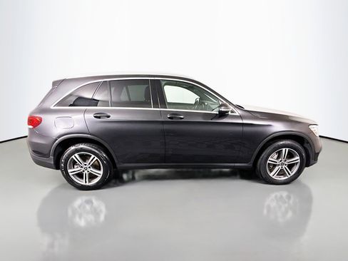 Used 2020 Mercedes-Benz GLC 300 image 11