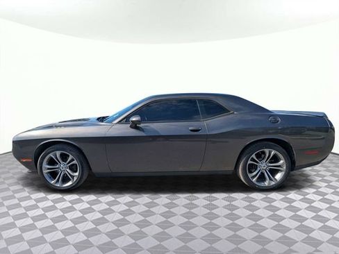 Used 2020 Dodge Challenger SXT w/ Blacktop Package RWD image 6