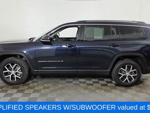 Used 2023 Jeep Grand Cherokee L Limited w/ Luxury Tech Group II AWD/4WD image 5
