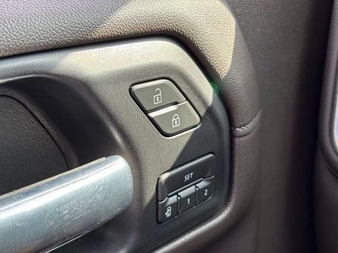 Used 2020 GMC Sierra 1500 Denali AWD/4WD image 19