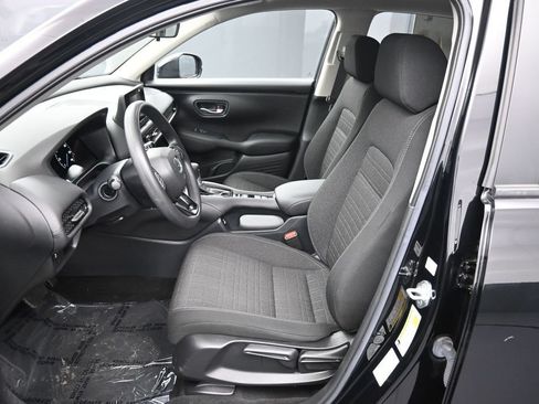 Certified 2023 Honda HR-V LX image 18