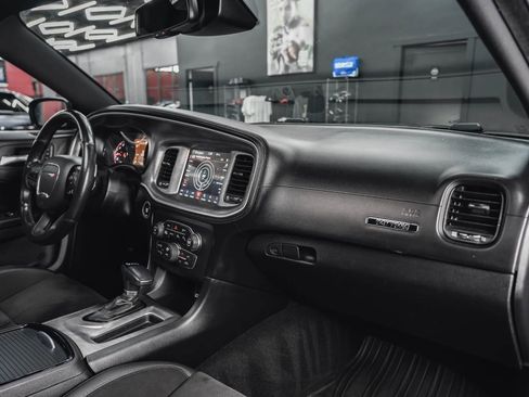 Used 2019 Dodge Charger Scat Pack w/ Daytona Edition Group RWD image 50