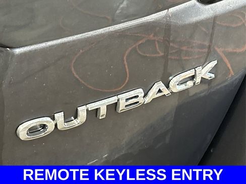 Used 2022 Subaru Outback Limited w/ Popular Package #2 image 12