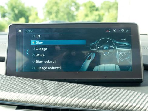 Used 2019 BMW i8 Roadster AWD/4WD image 25