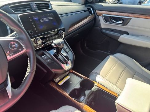 Used 2020 Honda CR-V Touring image 17