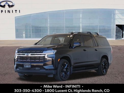Used 2022 Chevrolet Suburban RST w/ Luxury Package image 1