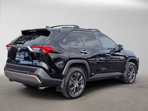 Used 2024 Toyota RAV4 Limited w/ Advanced Technology Package AWD/4WD image 3