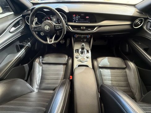 Used 2021 Alfa Romeo Stelvio Ti Sport AWD/4WD image 27