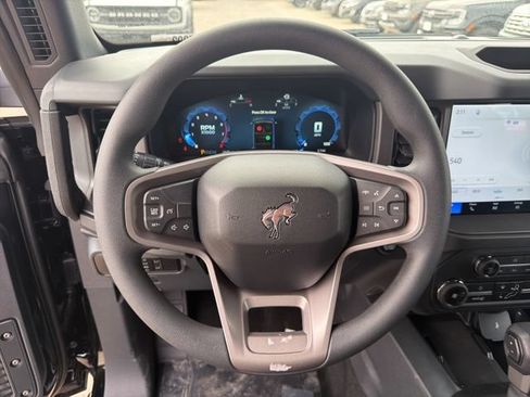 New 2026 Ford Bronco 4-Door AWD/4WD image 22