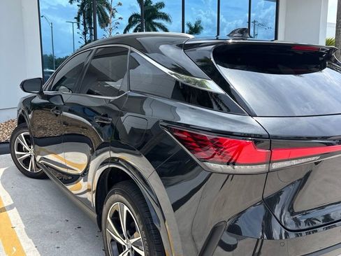 Used 2024 Lexus RX 350 Premium w/ Convenience Package FWD image 6