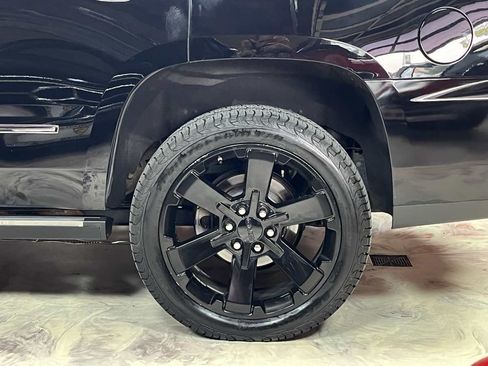 Used 2019 GMC Yukon Denali AWD/4WD image 37