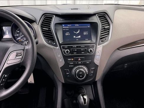 Used 2017 Hyundai Santa Fe Sport AWD/4WD image 6