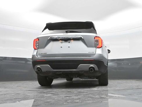 Used 2021 Ford Explorer Limited w/ Equipment Group 301A image 41