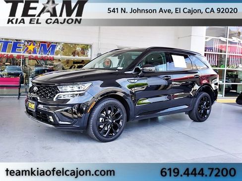 Certified 2021 Kia Sorento SX FWD image 5