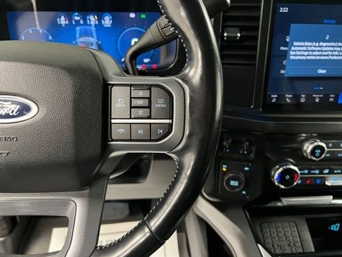 Used 2023 Ford F250 Lariat AWD/4WD image 29