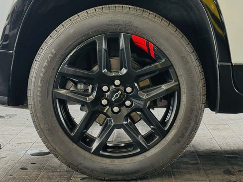 Used 2023 Chevrolet Traverse Premier w/ Redline Edition FWD image 24
