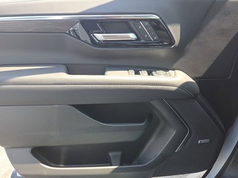 New 2026 Chevrolet Tahoe Premier AWD/4WD image 38