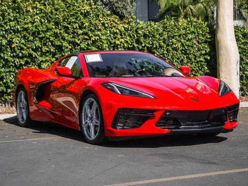 Used 2023 Chevrolet Corvette Stingray Preferred Cpe w/ 2LT RWD image 3