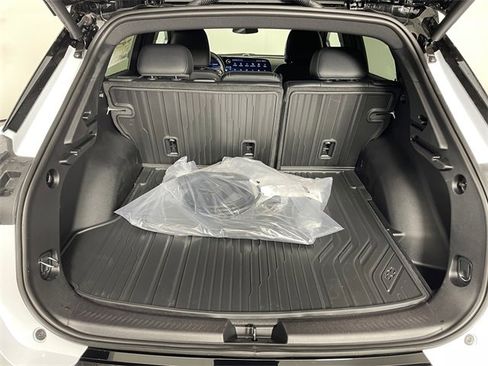 New 2026 Chevrolet Equinox EV RS image 15