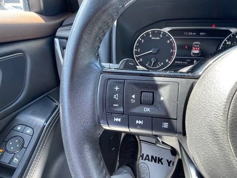 Used 2023 Nissan Rogue SV w/ SV Premium B Package AWD/4WD image 14