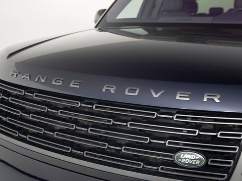Used 2023 Land Rover Range Rover SE AWD/4WD image 40
