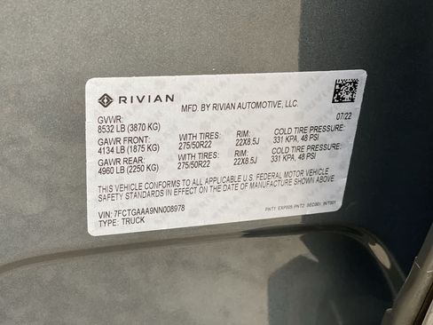 Used 2022 Rivian R1T Adventure AWD/4WD image 29