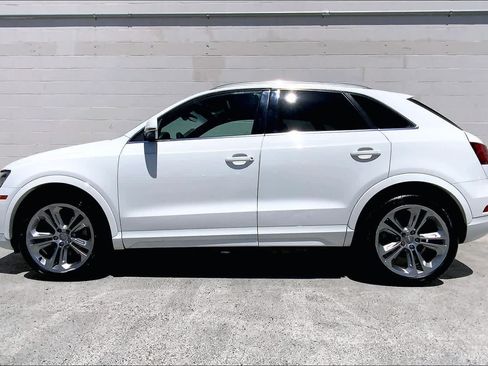 Used 2016 Audi Q3 2.0T Premium Plus w/ Technology Package FWD image 3