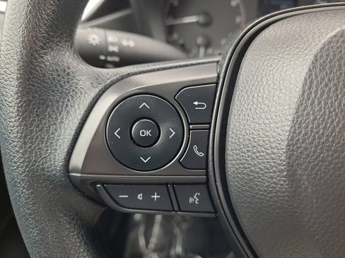 Used 2024 Toyota Corolla LE FWD image 27