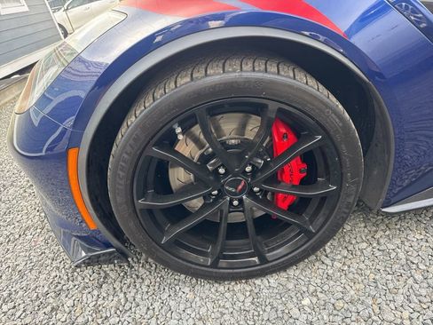 Used 2017 Chevrolet Corvette Grand Sport RWD image 21