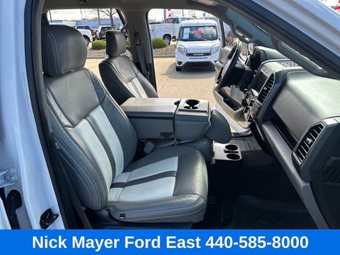 Used 2019 Ford F150 XLT w/ Equipment Group 302A Luxury image 18